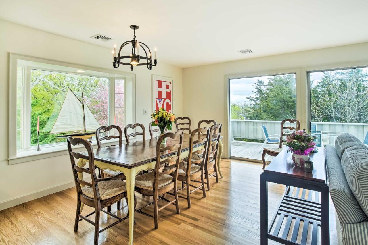 Hyannis Port Home With Bbq And Views Half Mi To Beach Exterior photo